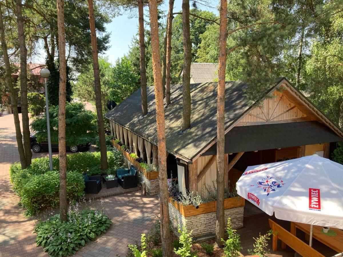 Apartmán Sosnowy Dworek Borków Exteriér fotografie